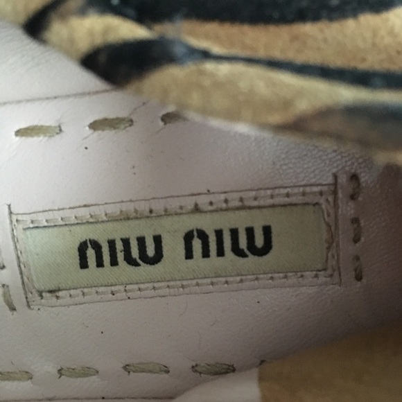 MIU MIU Animal Print Super Comfortable Flats - Picture 4 of 7